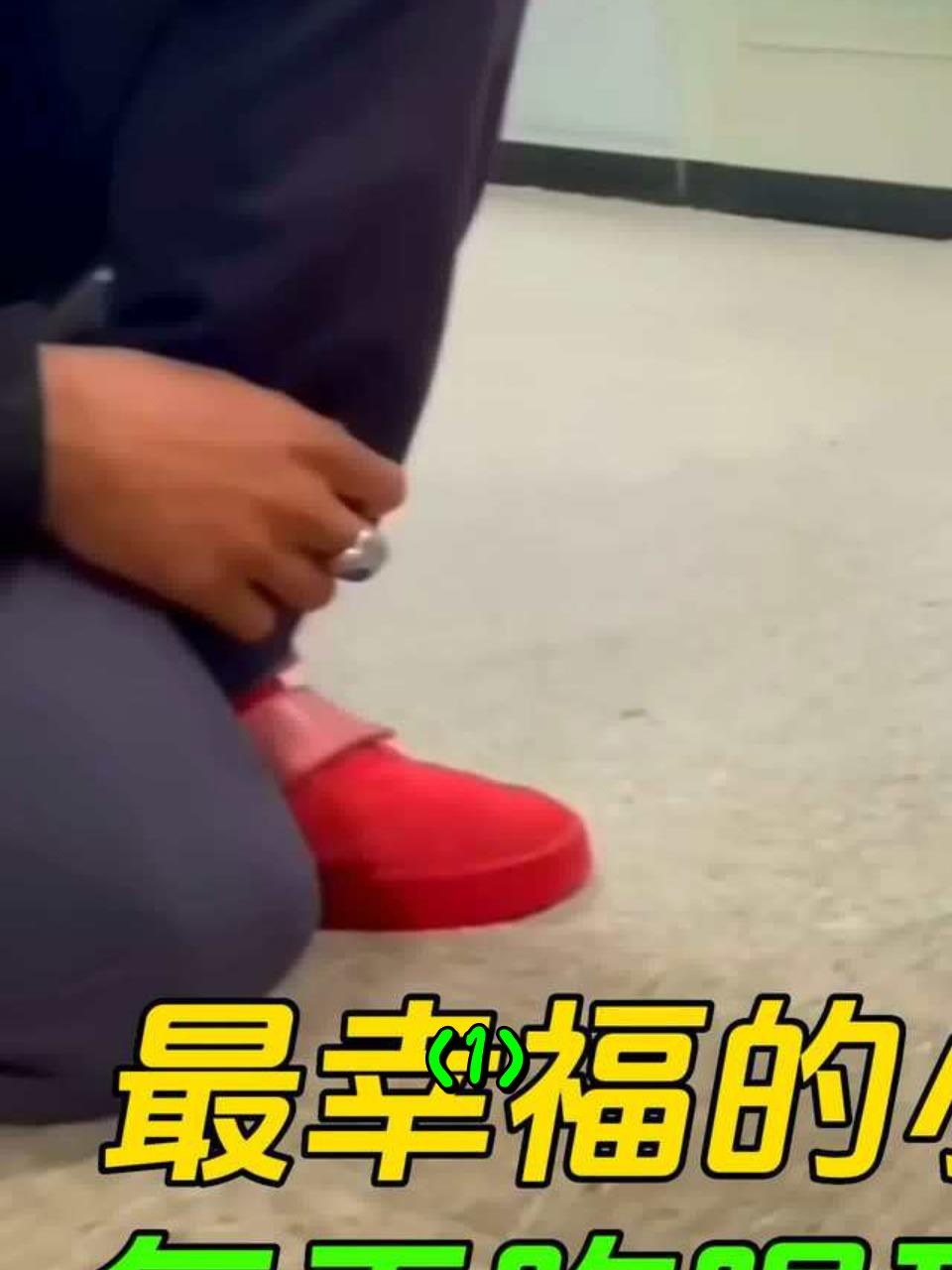 这只鸭子太快乐,每天吃喝玩乐,被主人宠上了天1