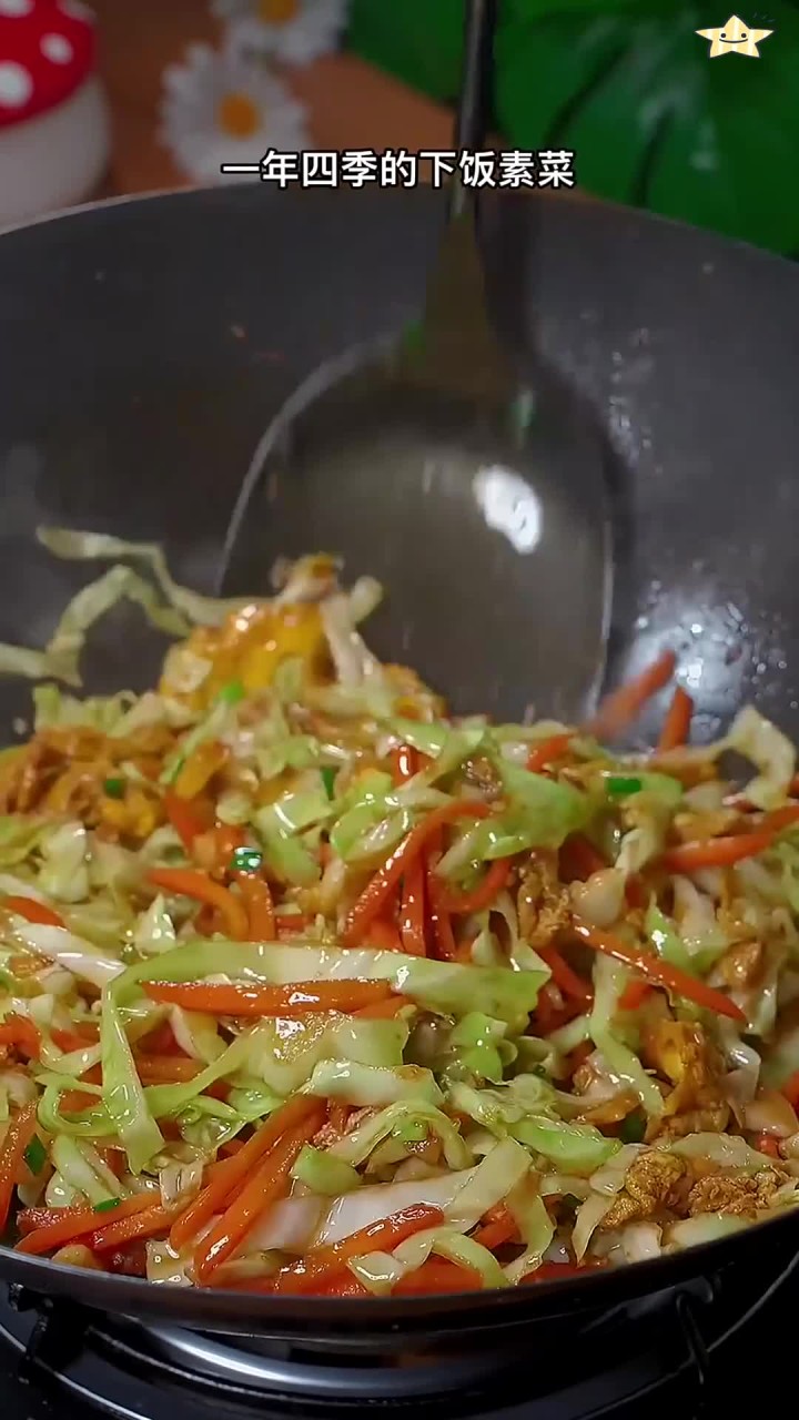 四季不腻的家常素菜,包菜炒鸡蛋,简单又美味,必试下饭菜!