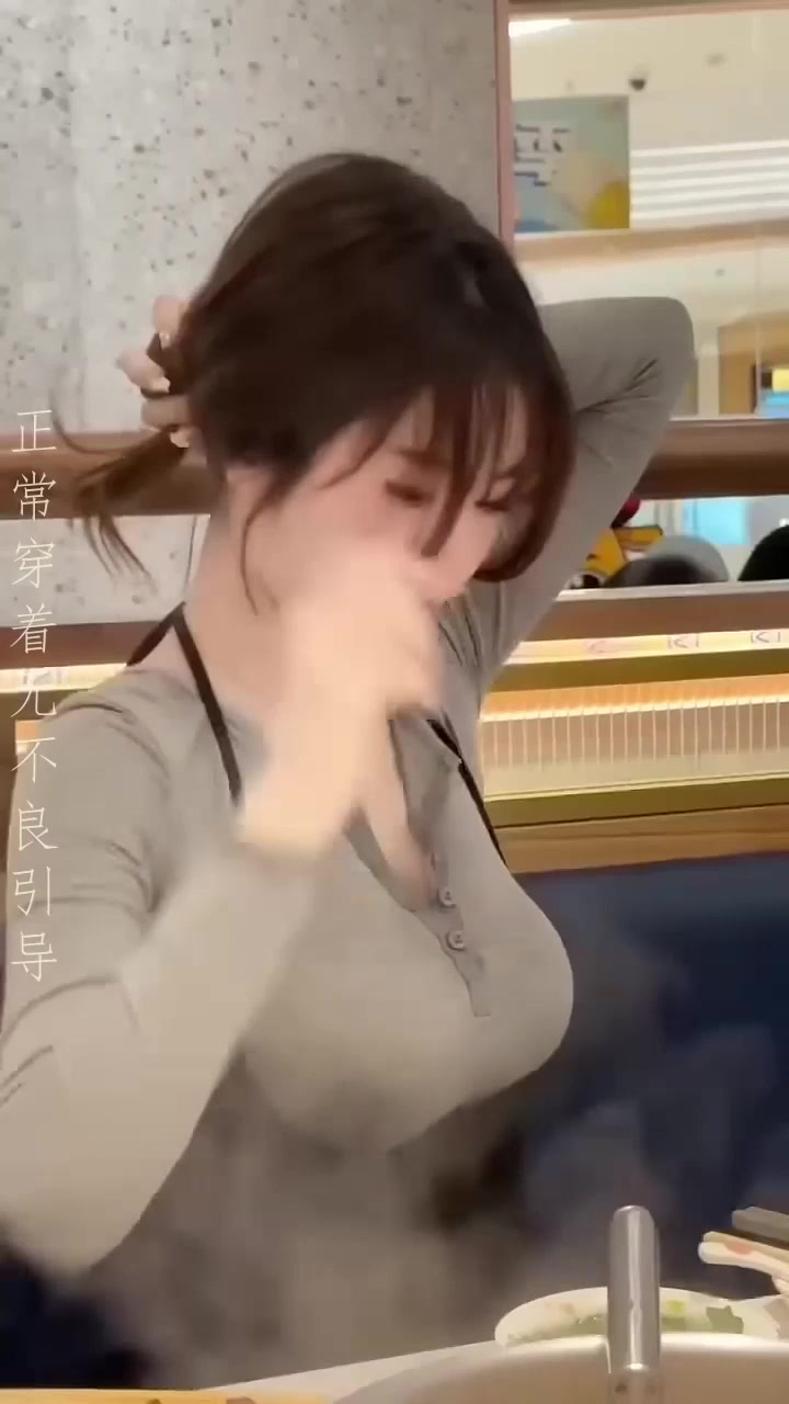 甜有100种方式,吃糖,蛋糕,还有每天98次的想你