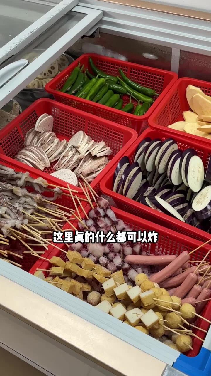 广州美食 出发顺德试一下超级出名的炸串,原来这就是龙眼炸猪肉的味道