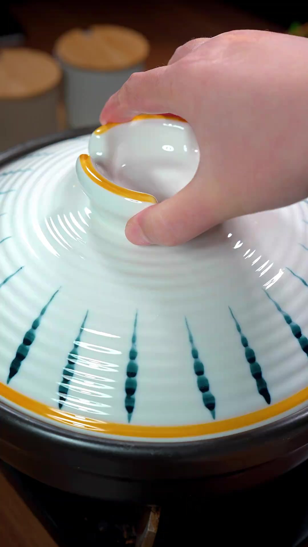 天气越来越冷了，给家人做一锅南瓜小米粥，大人小孩都爱喝