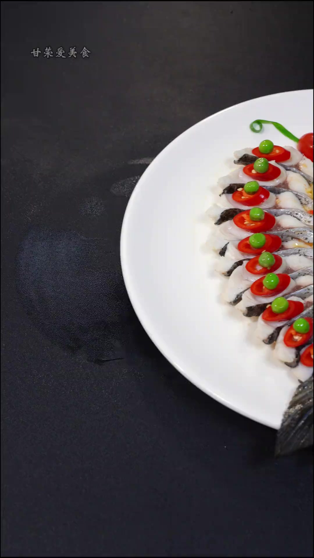 风筝鱼尾,想不到2块钱的鲢鱼尾像我这样做口感鲜嫩好吃又好看