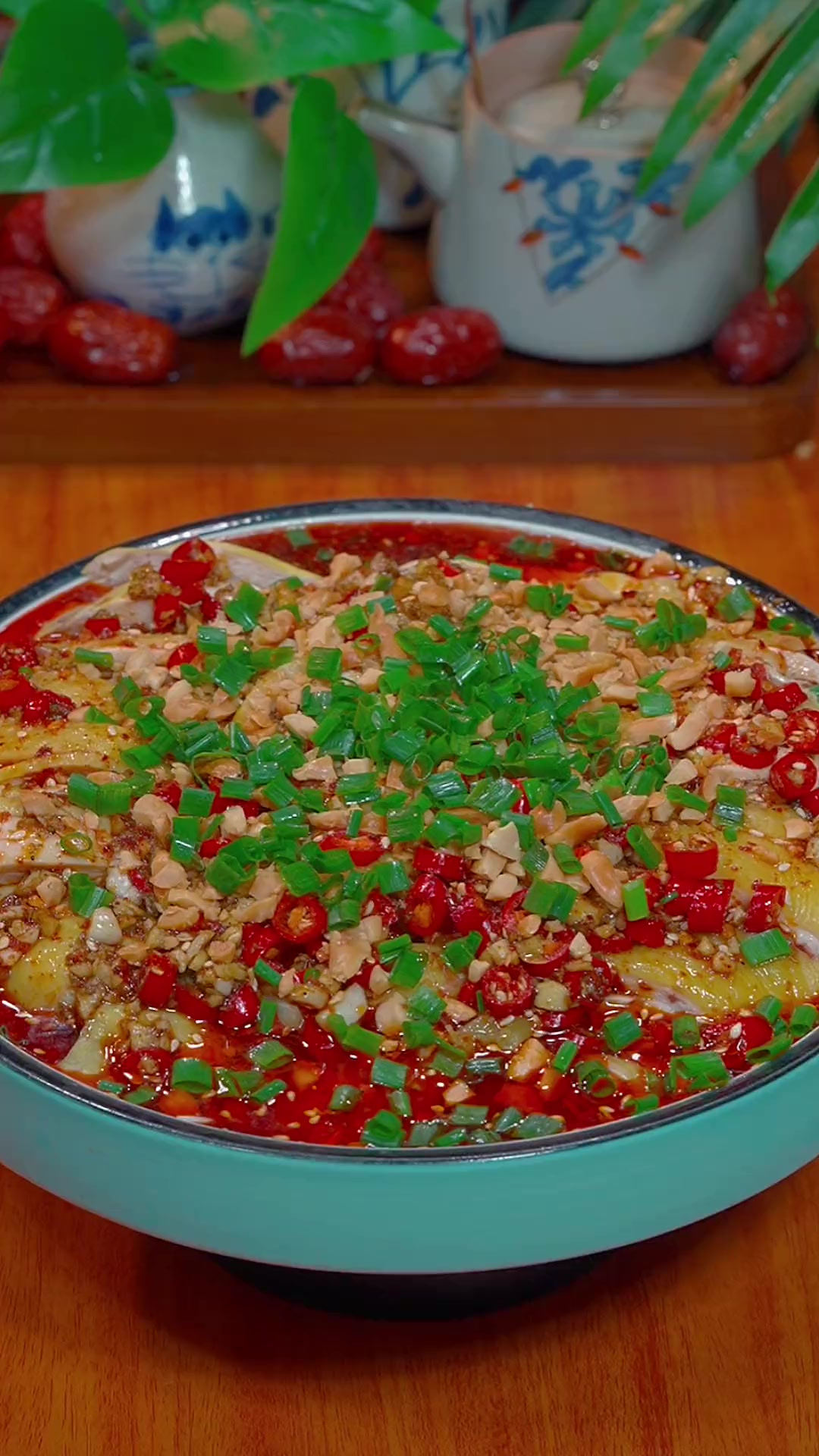 年夜饭第十九道菜《口水鸡》鲜香麻辣，好吃到停不下来