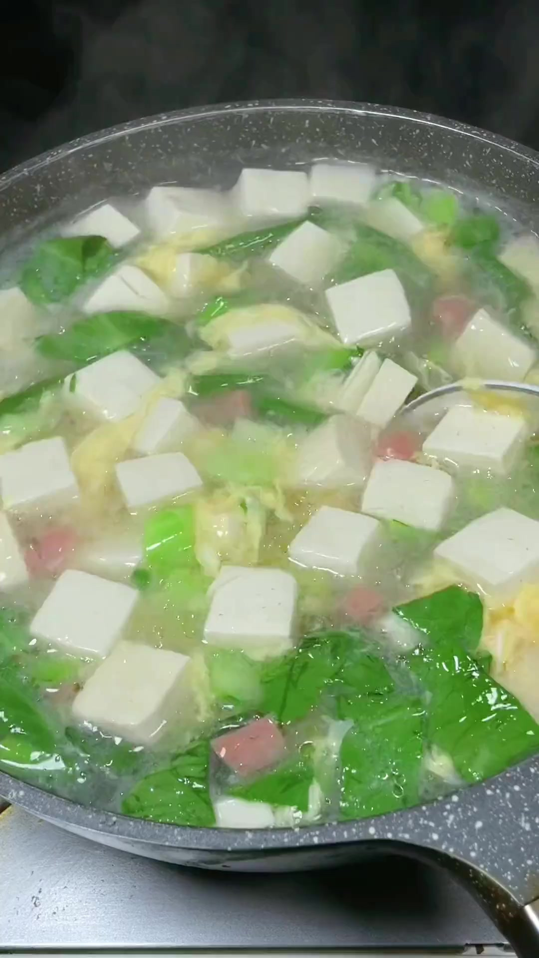 学会这道皮蛋豆腐羹,全家夸你是大厨