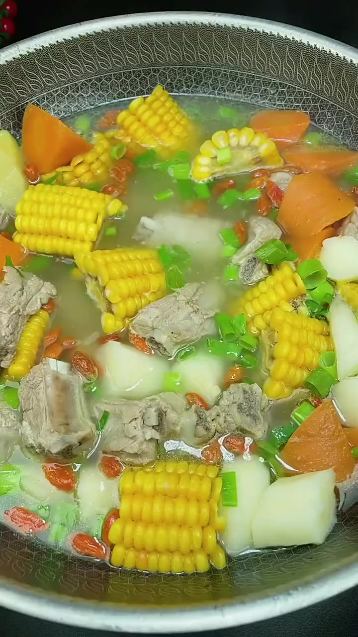 据说猪肉便宜了,但是排骨涨钱了,请问这是什么神仙操作?