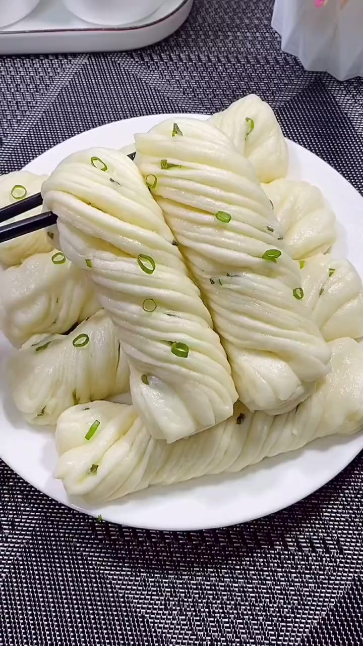 大家快点做起来吧千层小花卷