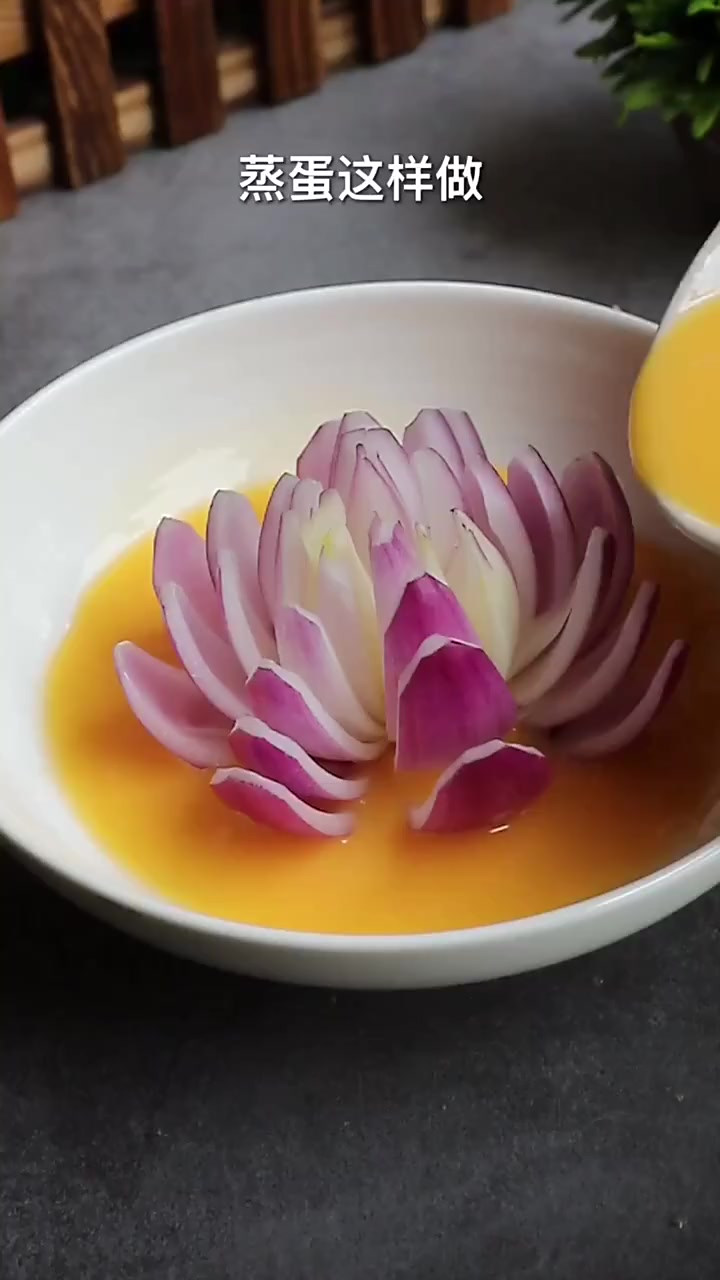 蒸蛋这样做，好吃又好看