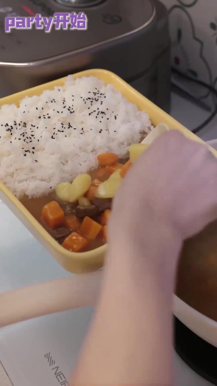 一起来参加心心的生日派对吧!