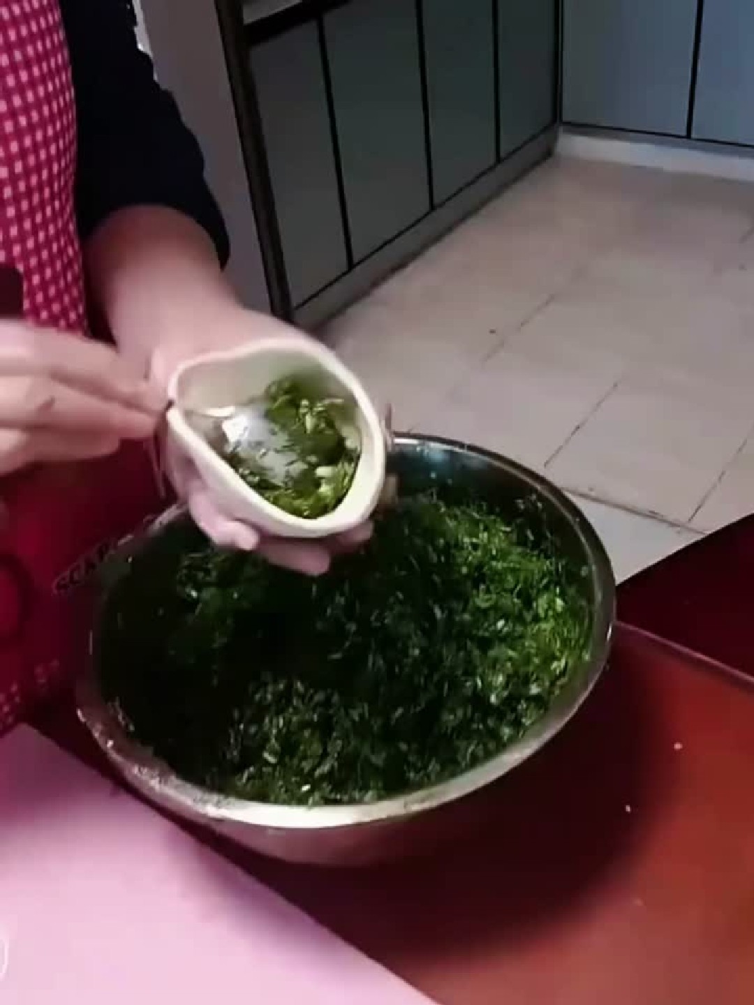 韭菜馅的包子做法