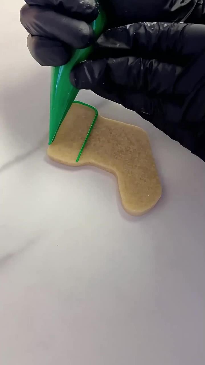 解压视频:制作可爱的圣诞小饼干