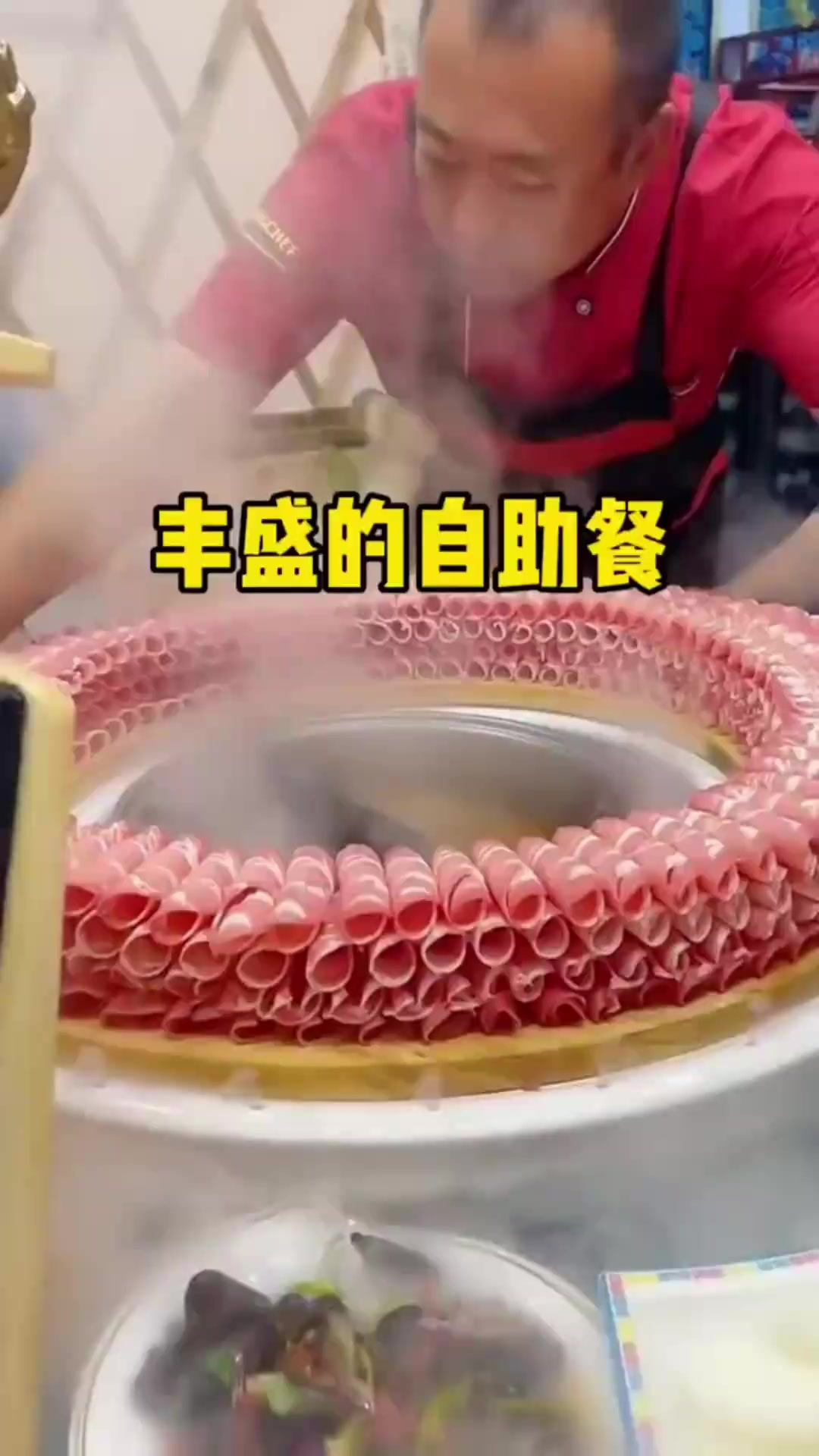 肥牛都是这么大盘,菜品这么丰盛