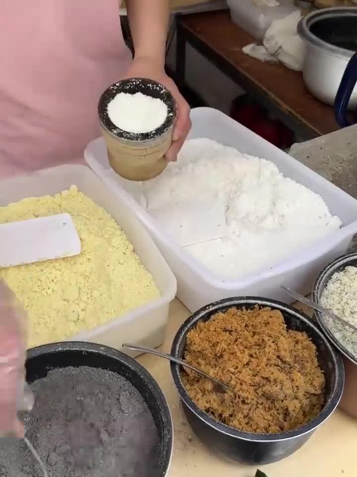 来南京吃不吃热气腾腾的蒸儿糕！才2r