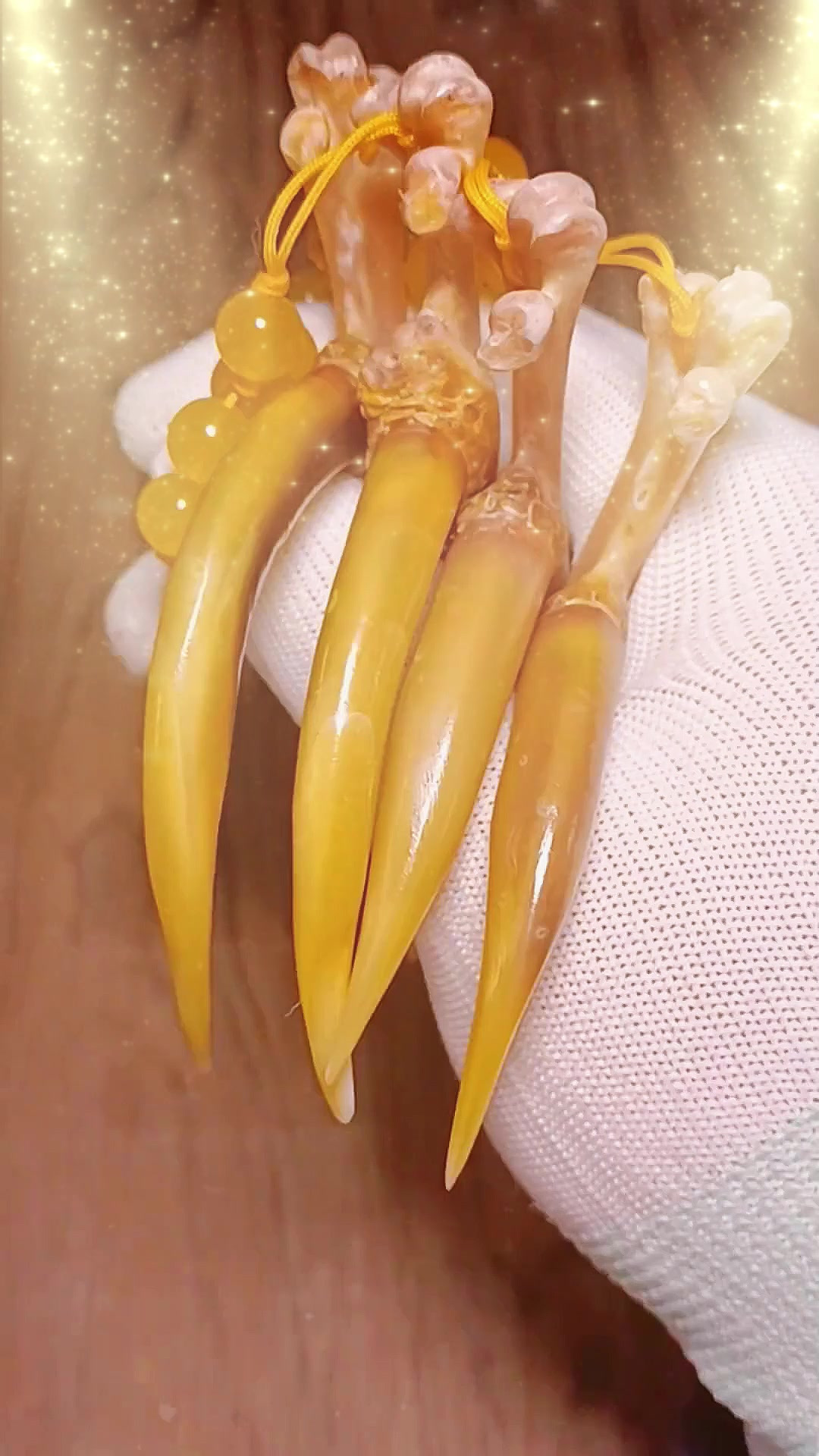 文玩鸡爪骨如何盘玩保养包浆和玉化!鸡爪文玩如何盘玩