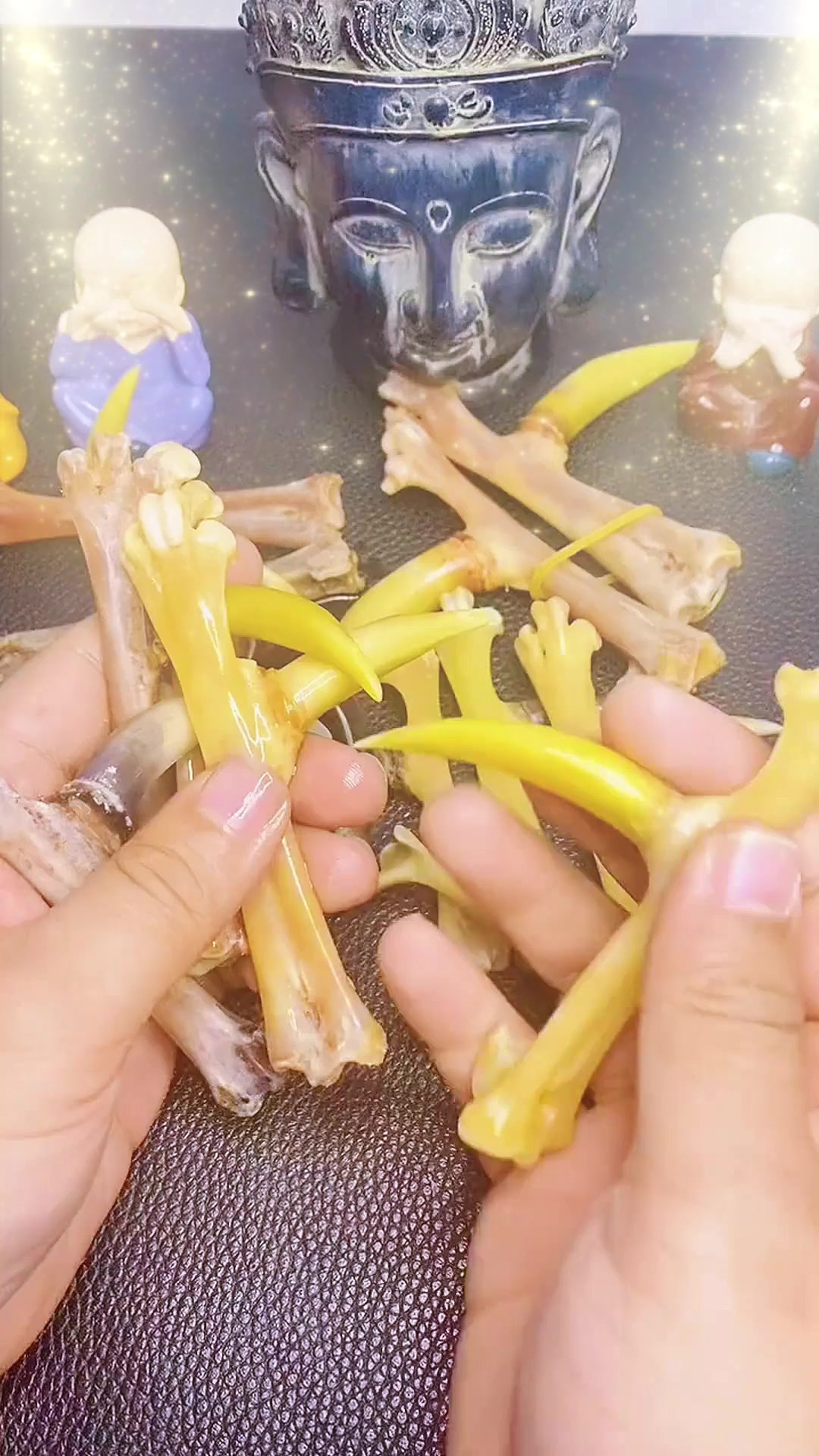 文玩鸡爪骨的盘玩方法,您学费了吗?盘它就完了