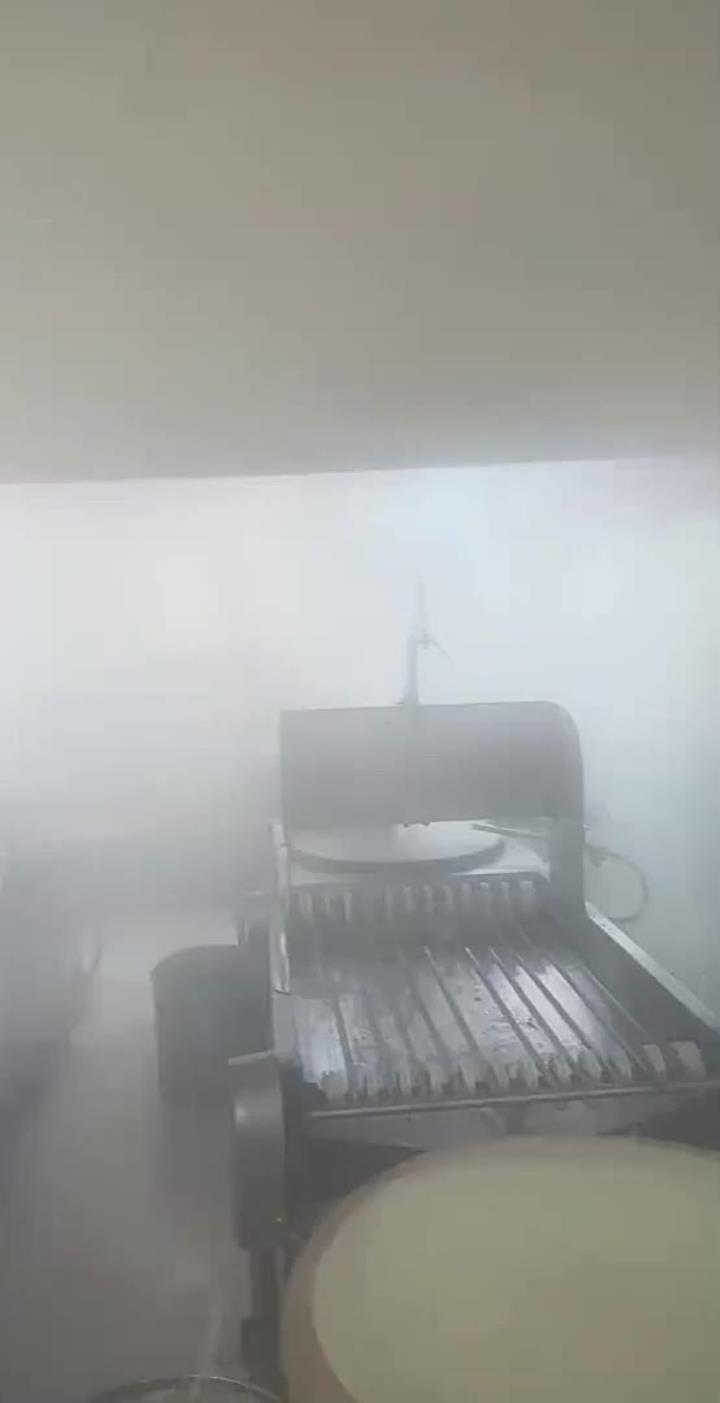 全自动仿手工煎饼机,这样的效率真是太快了