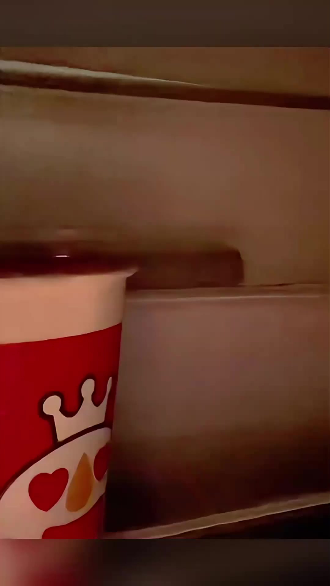 再偷喝奶茶,我就是狗!