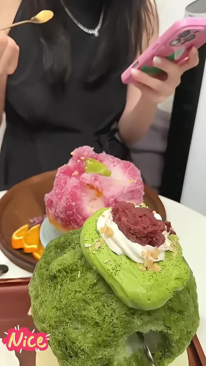 和闺蜜的下午茶……