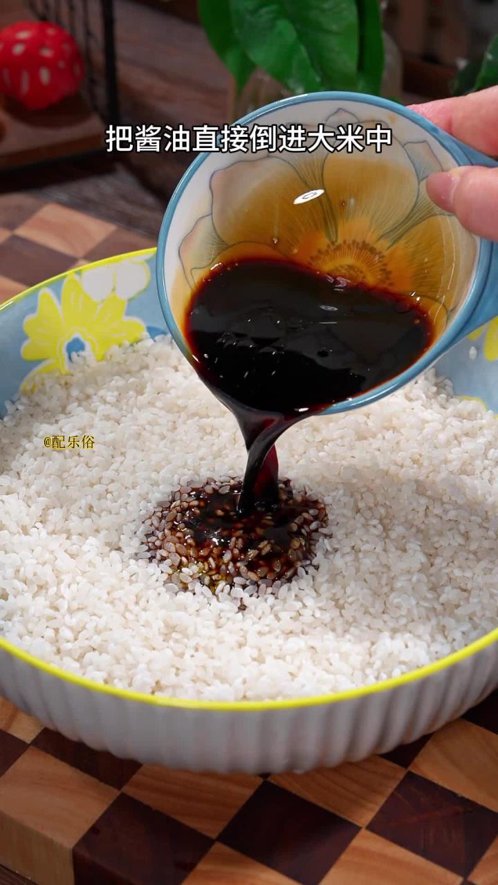 意想不到的大米与酱油碰撞,瞬间打造出味佳肴,快看看制作秘籍吧咖喱酱
