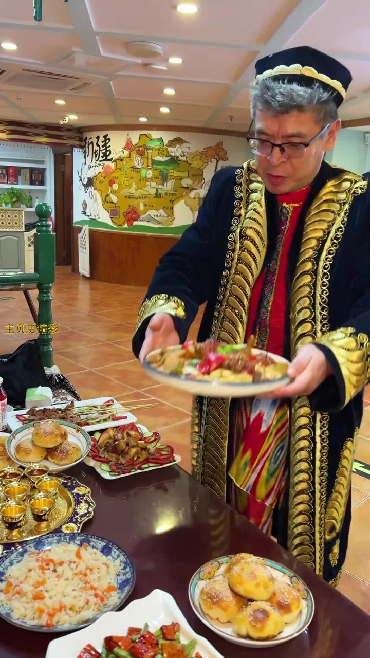 108安排上大盘鸡、馕丁炒肉,都好好吃!适合过年带家人一起来吃1431