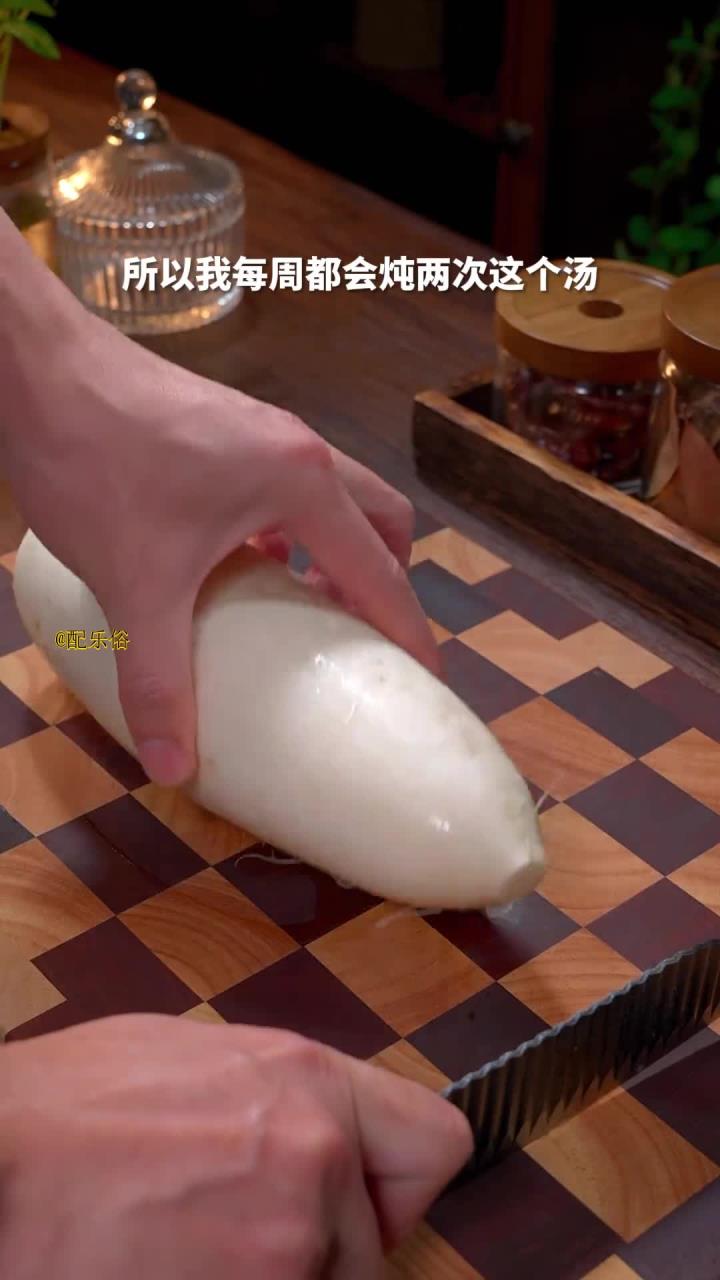 冬季必备:每周两次的营养鸡蛋萝卜汤