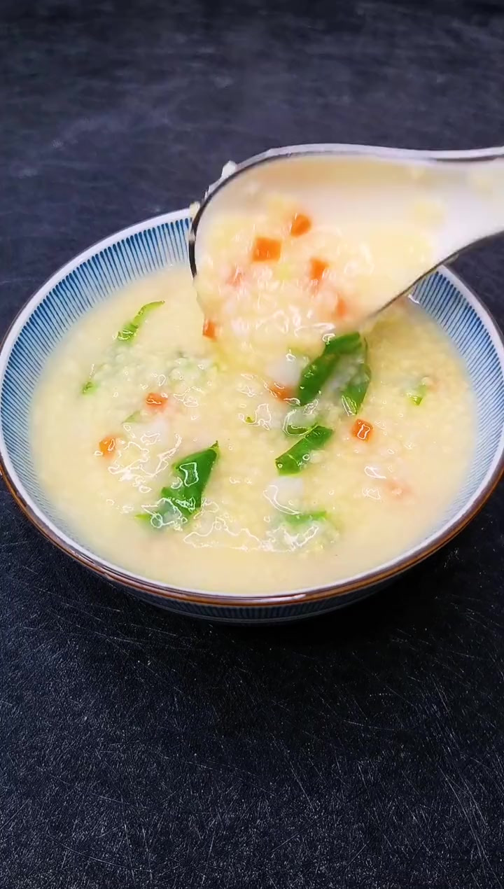 好好爱自己，才能更好的爱家人，每天一碗小米山药粥，健脾养胃 ~