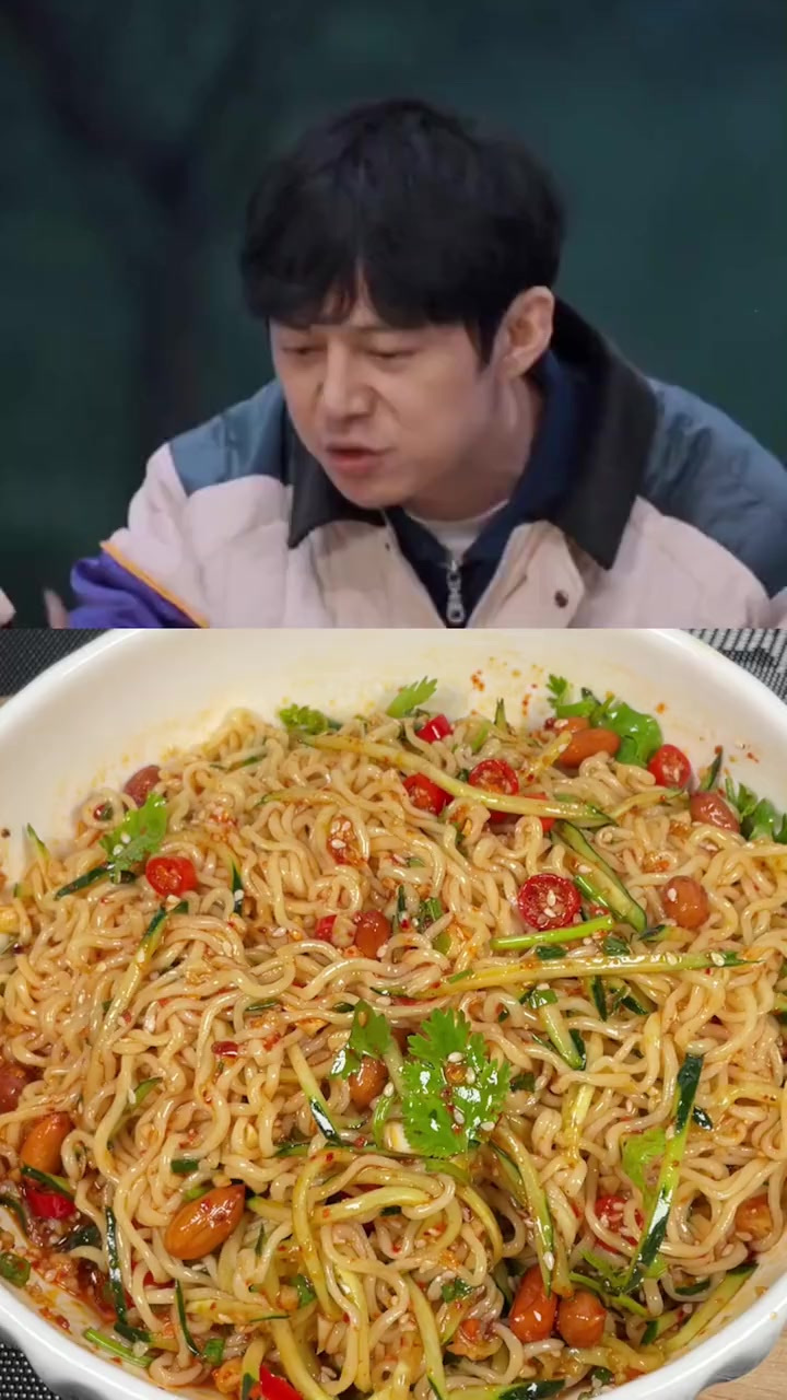 泡面的神仙吃法，凉拌方便面，酸辣爽口好吃到停不下来