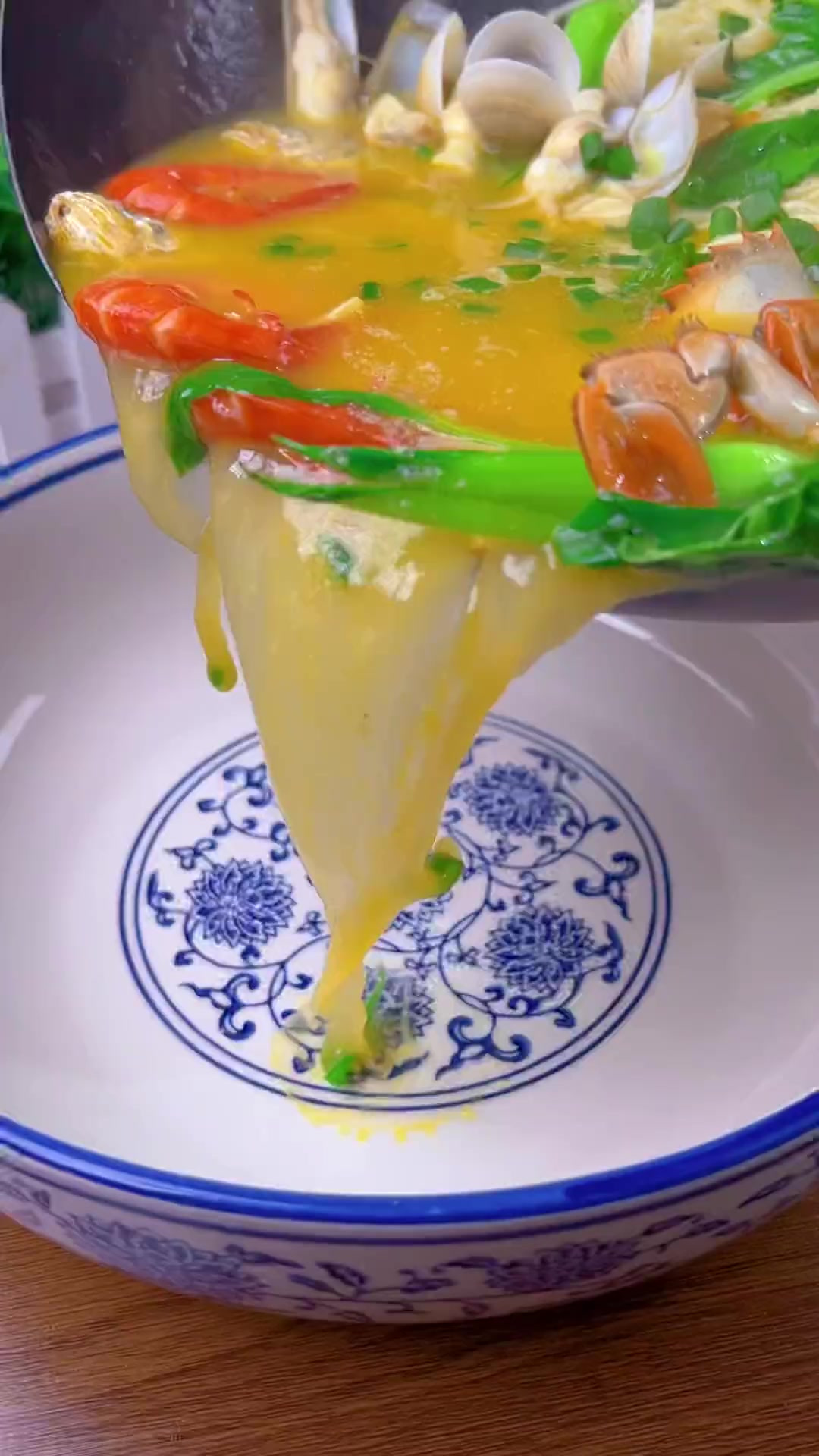 温州海鲜面,也叫三鲜面,吃过以后你对海鲜面会有新的认识～