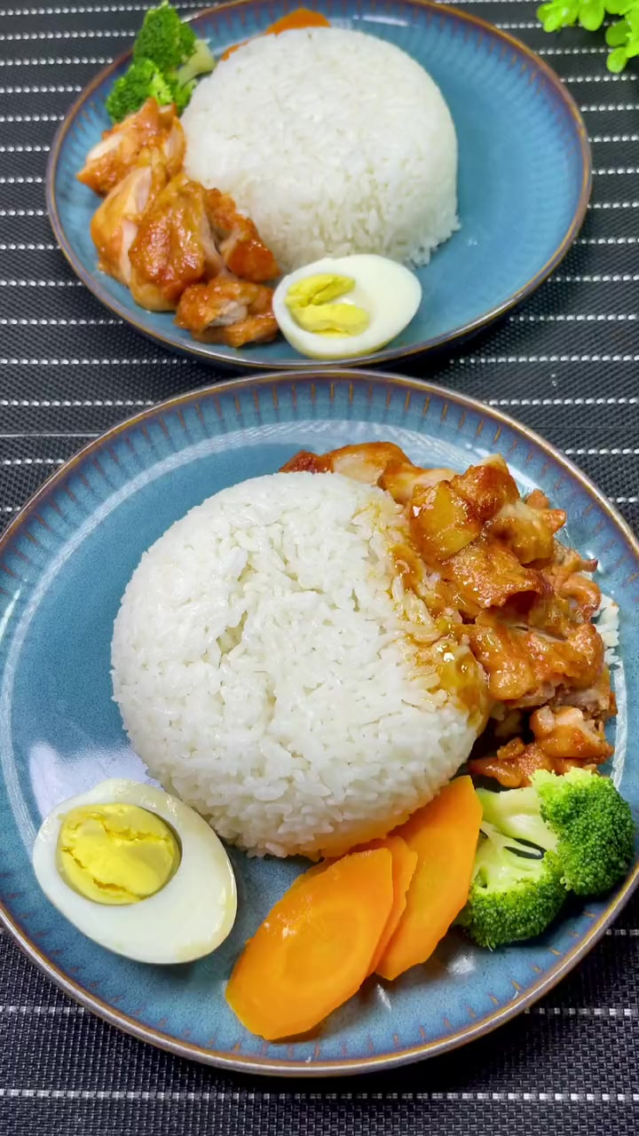鲜嫩多汁的奥尔良鸡腿饭，做法很简单