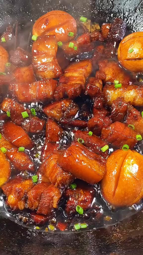 红烧肉里加鸡蛋你吃过吗?正宗的上海特色菜!
