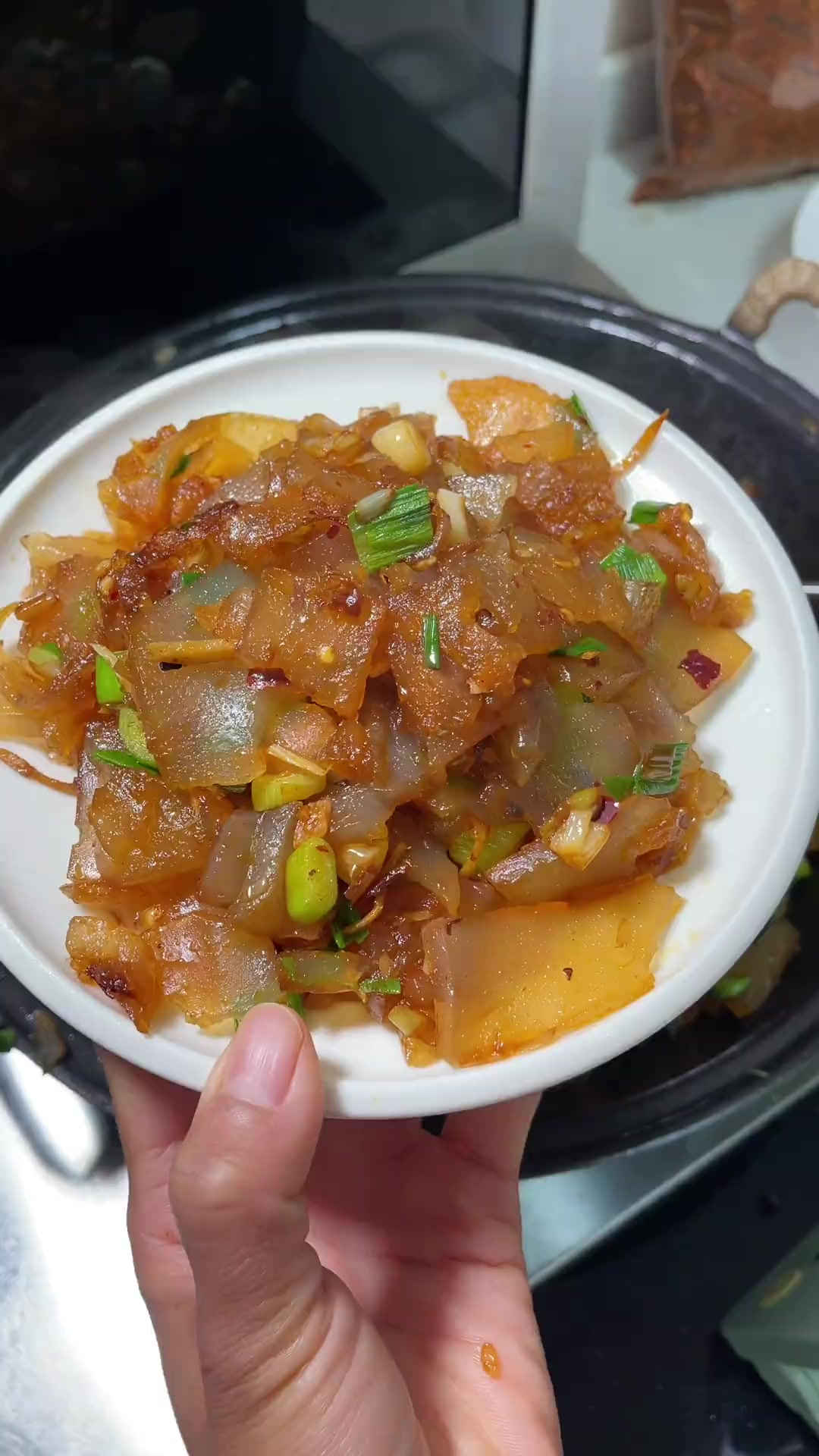 可惜你不是河南人 又怎么能懂我们的炒凉粉有多好吃呢