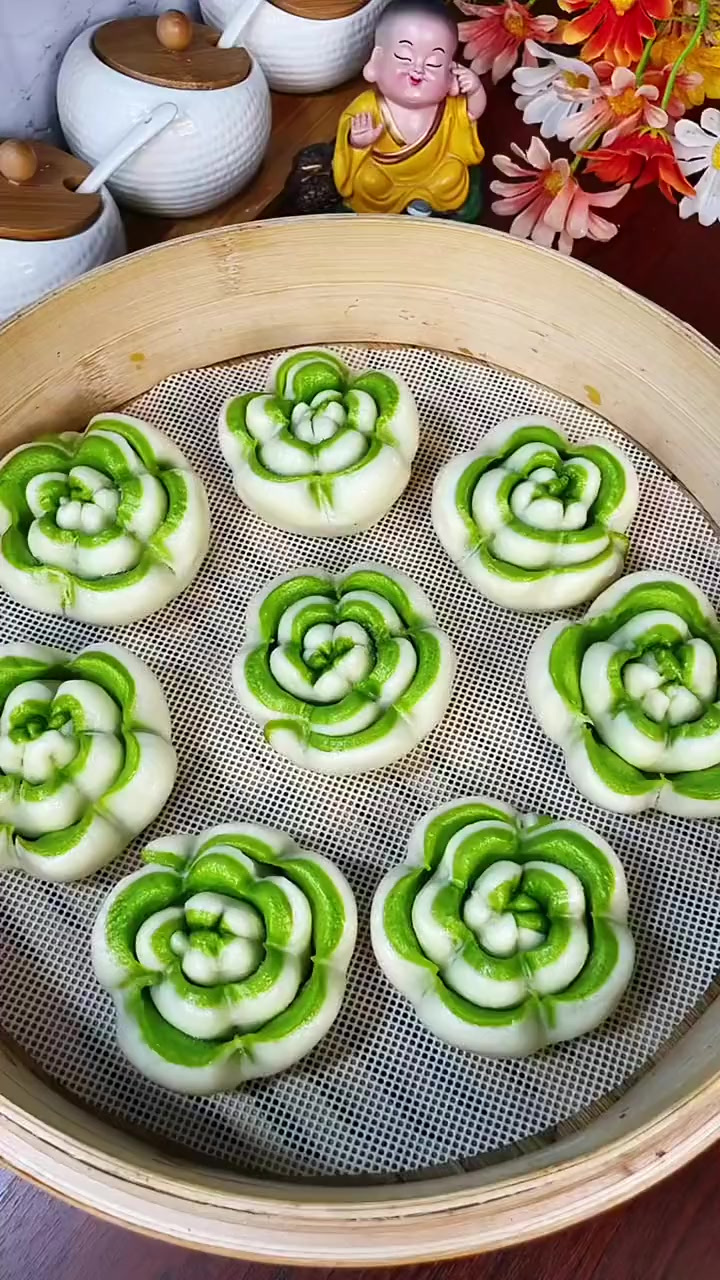 大家快点做起来吧米字开花小花卷