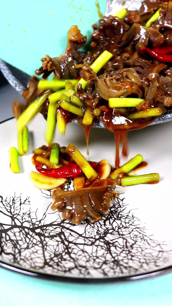 鸡胗这样炒最下饭,米饭至少吃五碗!家常菜