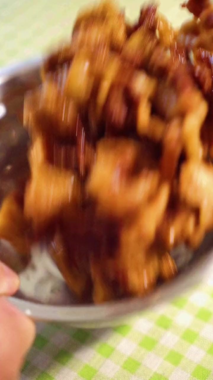 麻辣小酥肉你吃过吗？味道太棒了