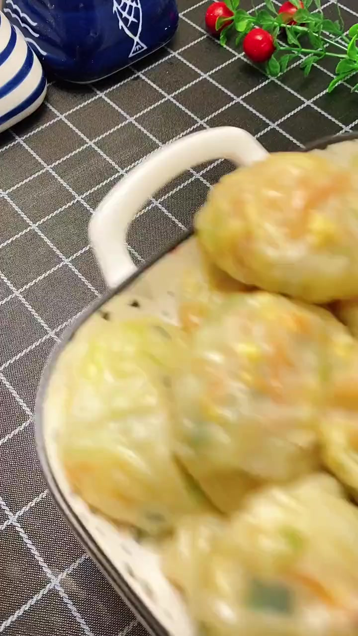 不用和面的土豆馅儿小蒸包，简单易操作，一家人都爱吃！