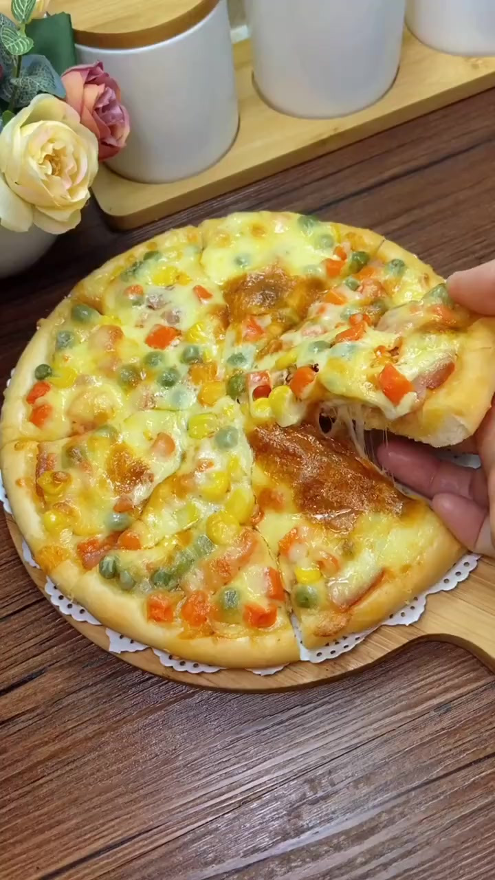 1分钟学会做披萨 比外面买的还好吃