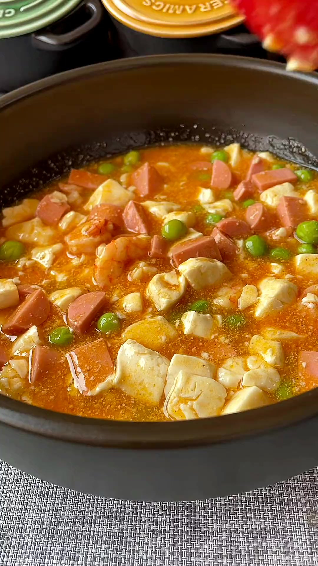 鲜香美味的蟹黄豆花,真的是吃一口鲜掉眉毛