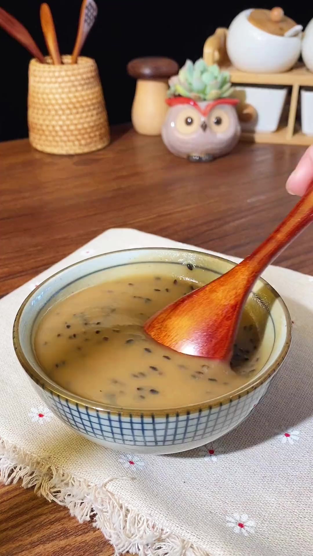 还记得小时候 姥姥做过油炒面吗？又香又甜，满满的回忆