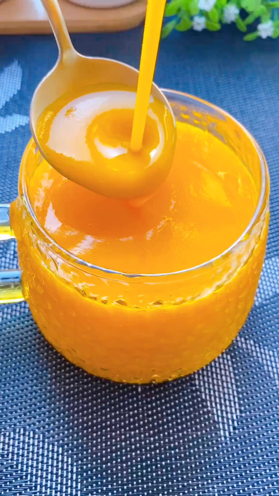 五款适合早餐喝的营养饮品食谱,让你家的破壁机不再闲置