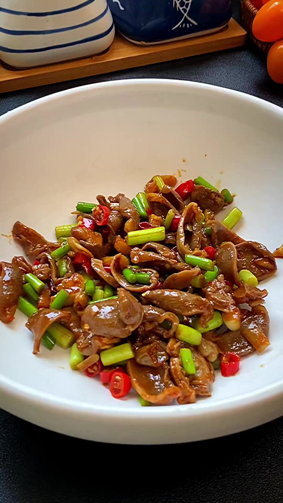 每次做这道爆炒鸡胗,老公都多吃二碗饭