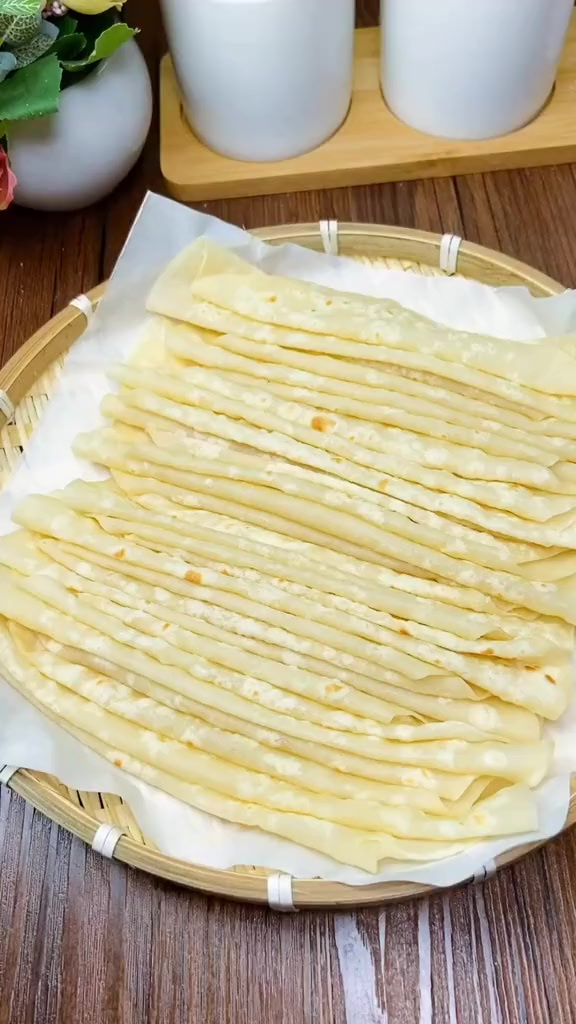 家常小筋饼 卷上自己喜欢的菜太美味了