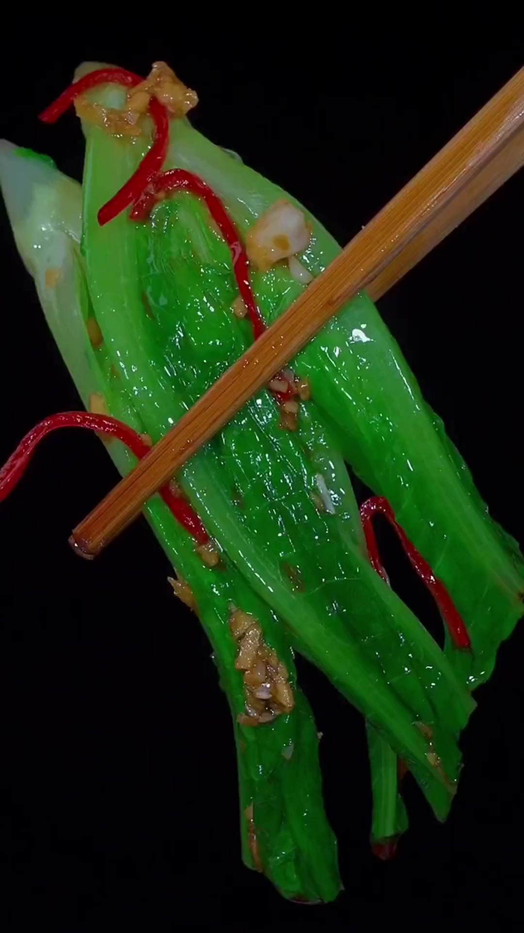 白灼油麦菜做法,清脆爽口好吃不油腻