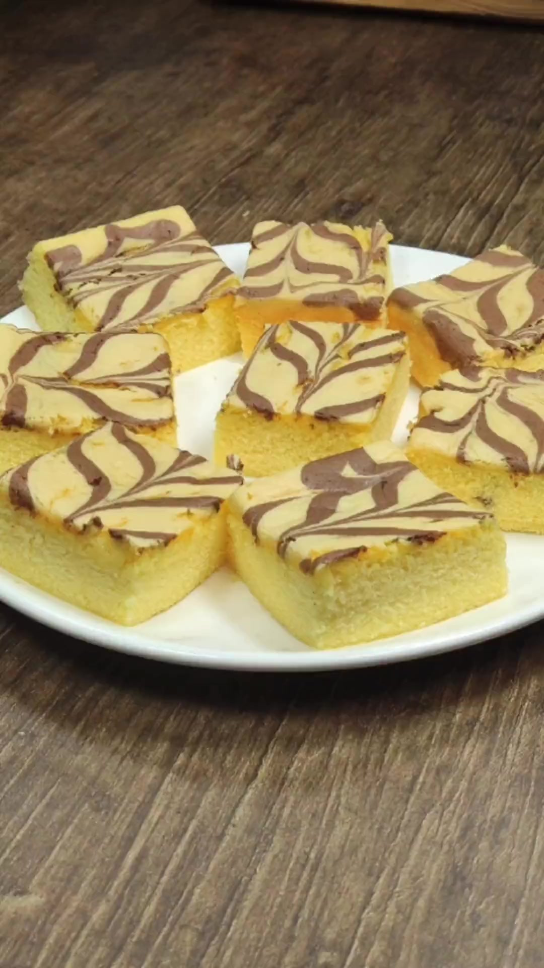 老公说想吃我做的蛋糕，这不就安排上了，这个特别简单