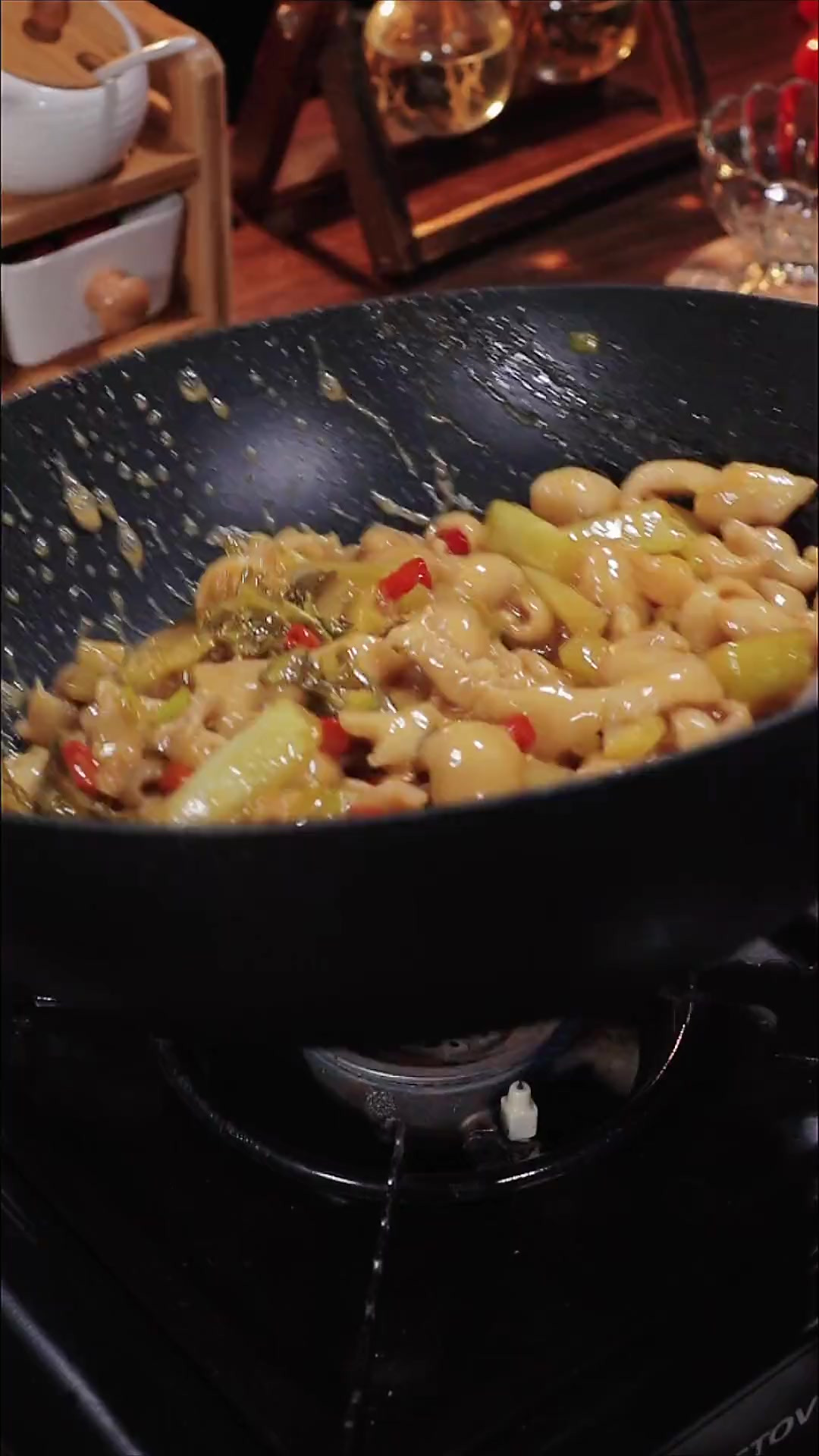爱吃猪大肠的一定要学会这个做法，超级好吃又下饭！