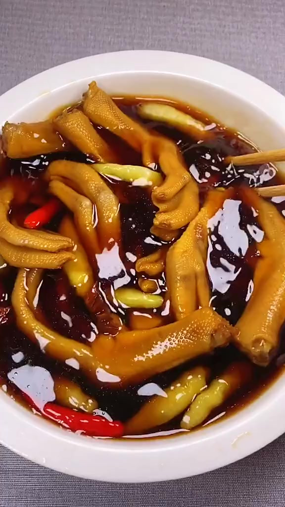 在家也能做出美味的泡鸭爪