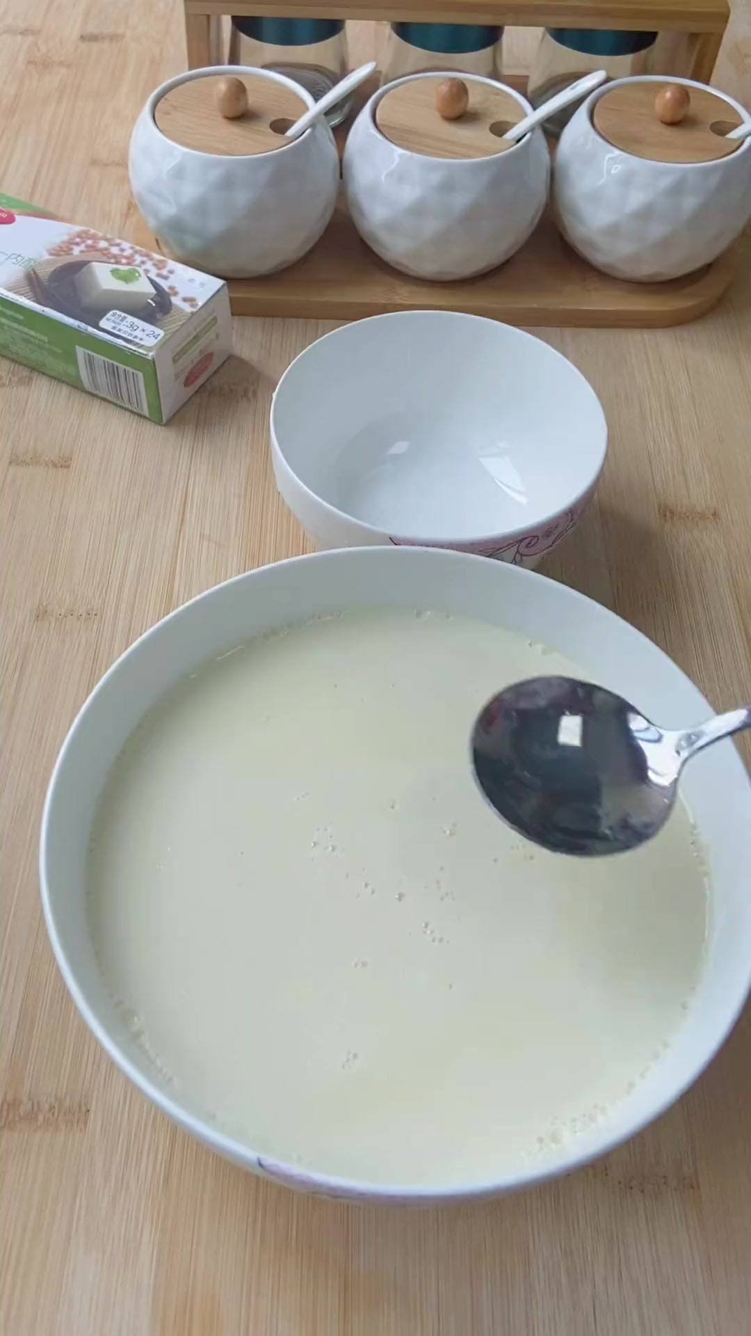 万万没想到在家也能做豆腐脑,炎炎夏日没胃口就来一碗豆腐脑吧