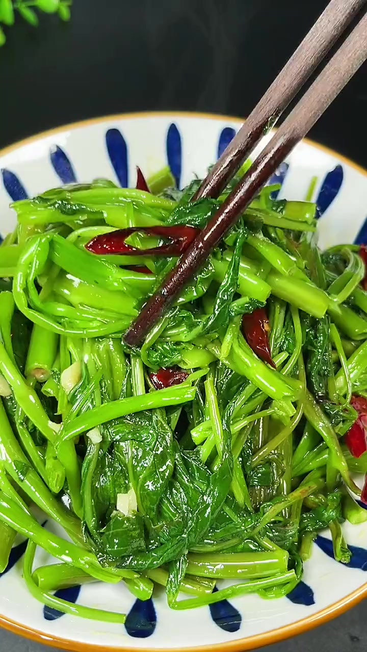 空心菜这样炒才翠绿好吃不发黑
