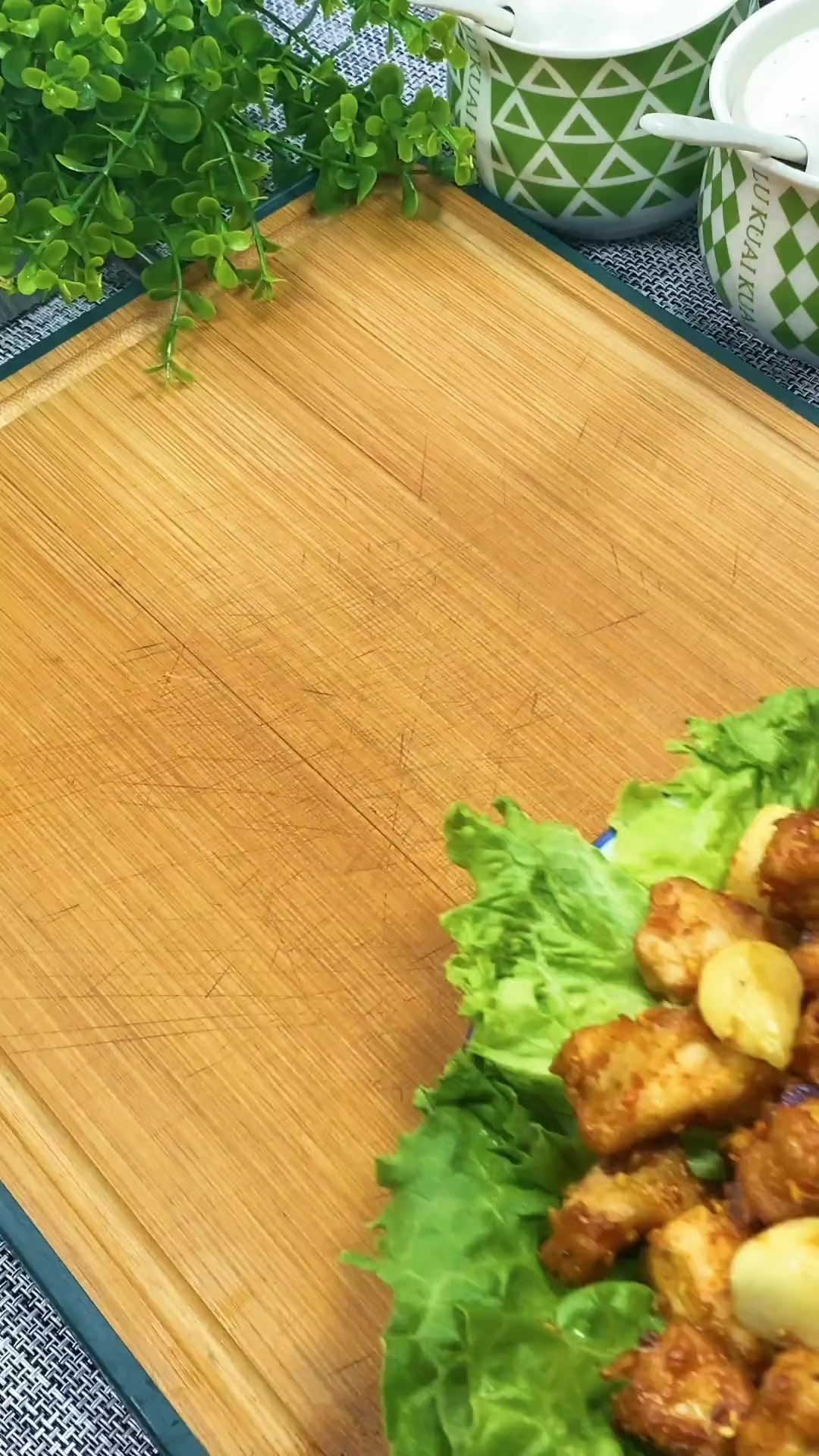 自己在家也能做肉串，味道一点也不输烧烤店