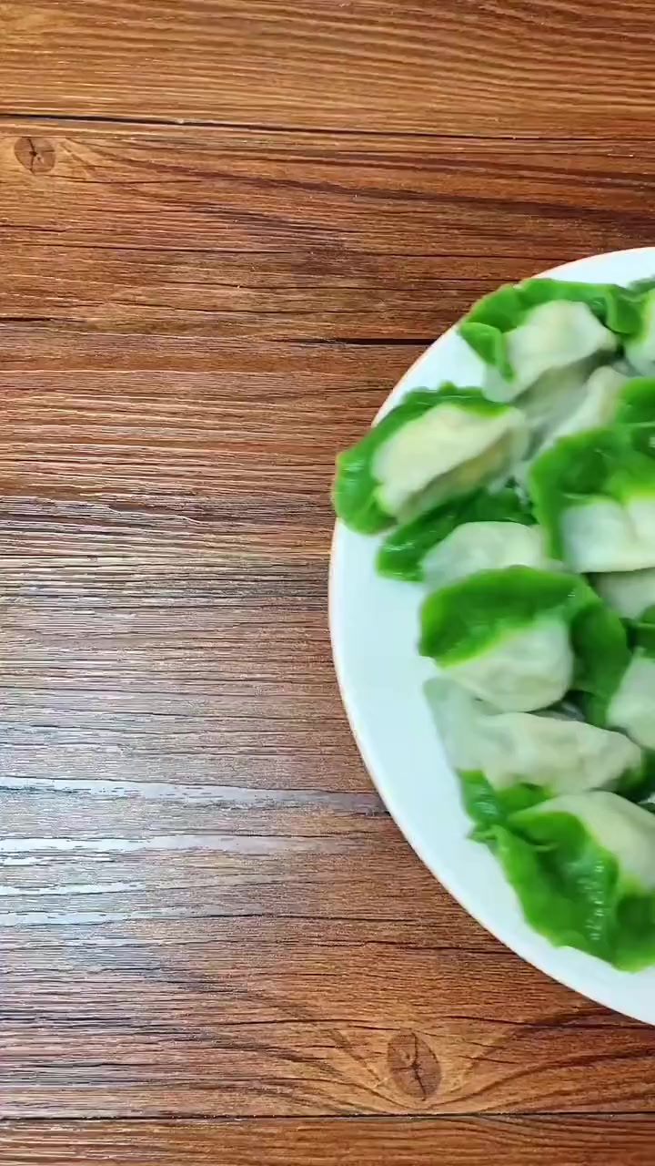 彩色水饺教程 素馅水饺做法