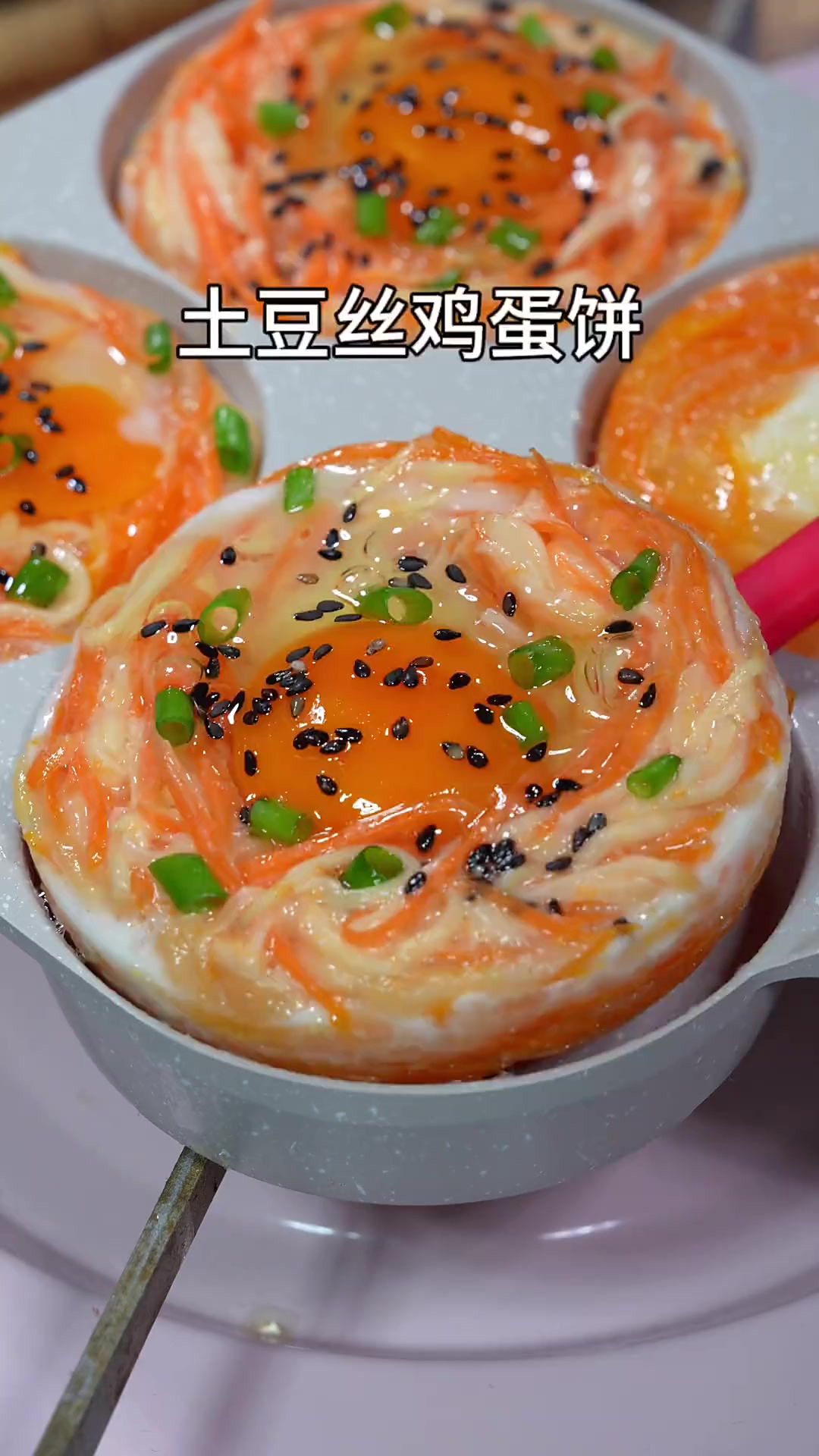 孩子长身体的时候，早餐这样做有菜有蛋营养满满的，做法简单