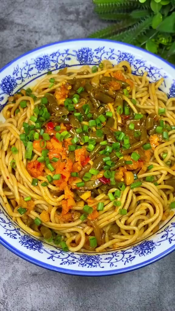 武汉终于解封了，你想吃热干面了吗？为武汉解封助力，加油！